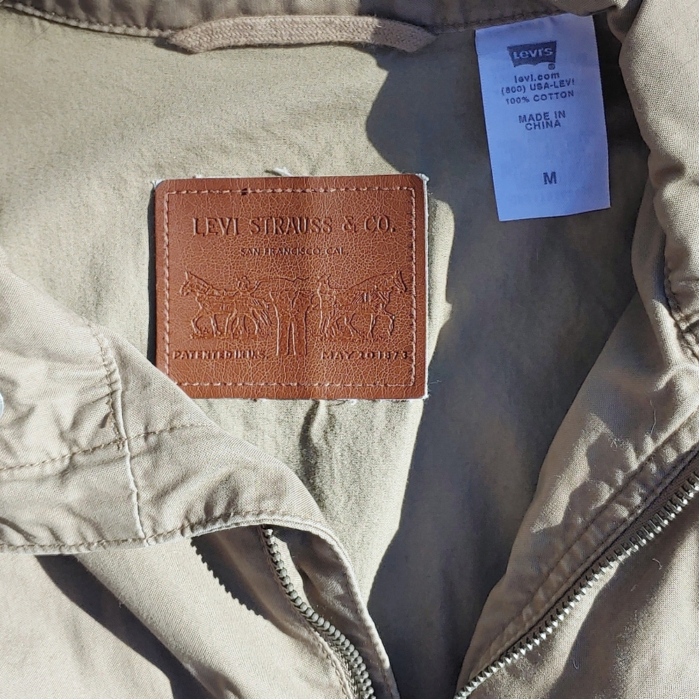 Levi's Trucker Jacket - image 3